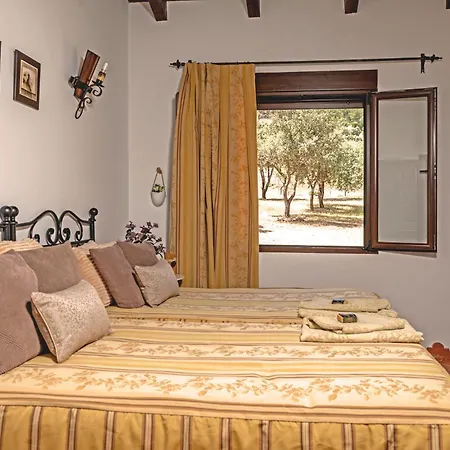 Country house Cr El Portezuelo Boutique Experience Fuenlabrada de los Montes