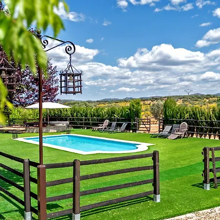 Country house Cr El Portezuelo Boutique Experience Fuenlabrada de los Montes
