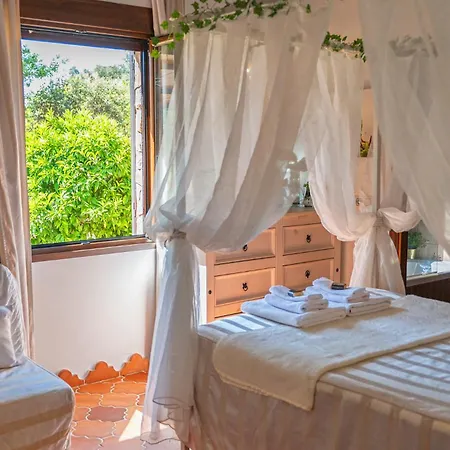 Country house Cr El Portezuelo Boutique Experience Fuenlabrada de los Montes